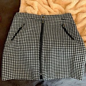 hollister skirt